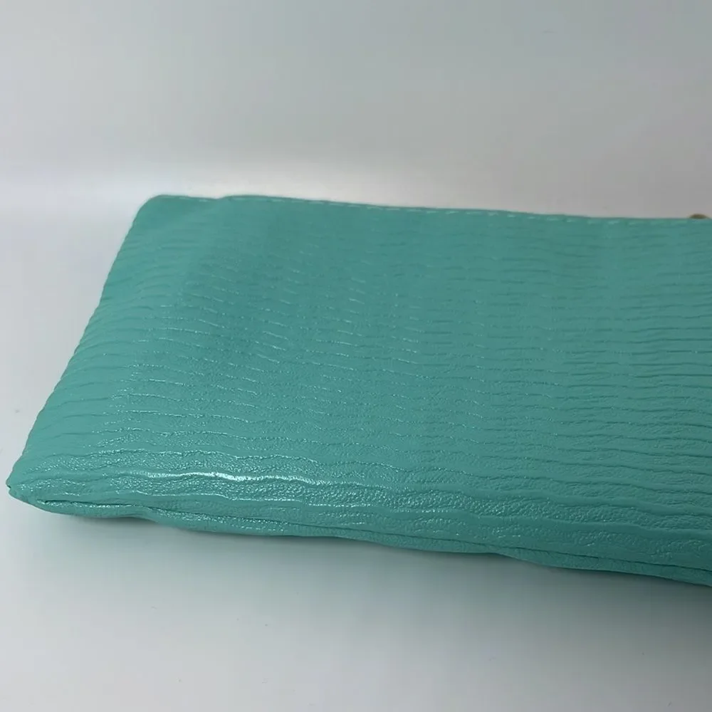 NWT Limited Edition IPSY Bag
